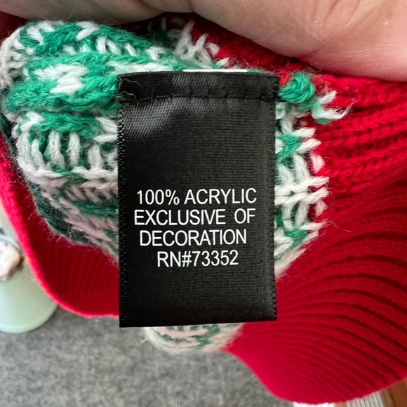 Blizzard Bay ugly Christmas sweater, Jesus and Santa high five. Size L - Picture 6 of 7